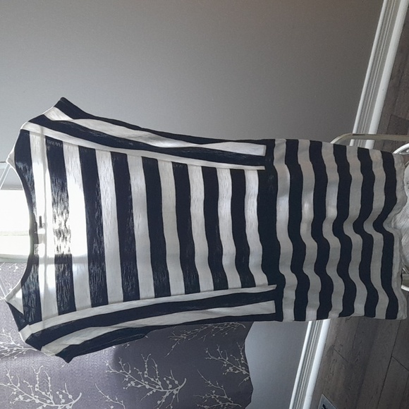 Roxy Dress - Picture 7 of 7